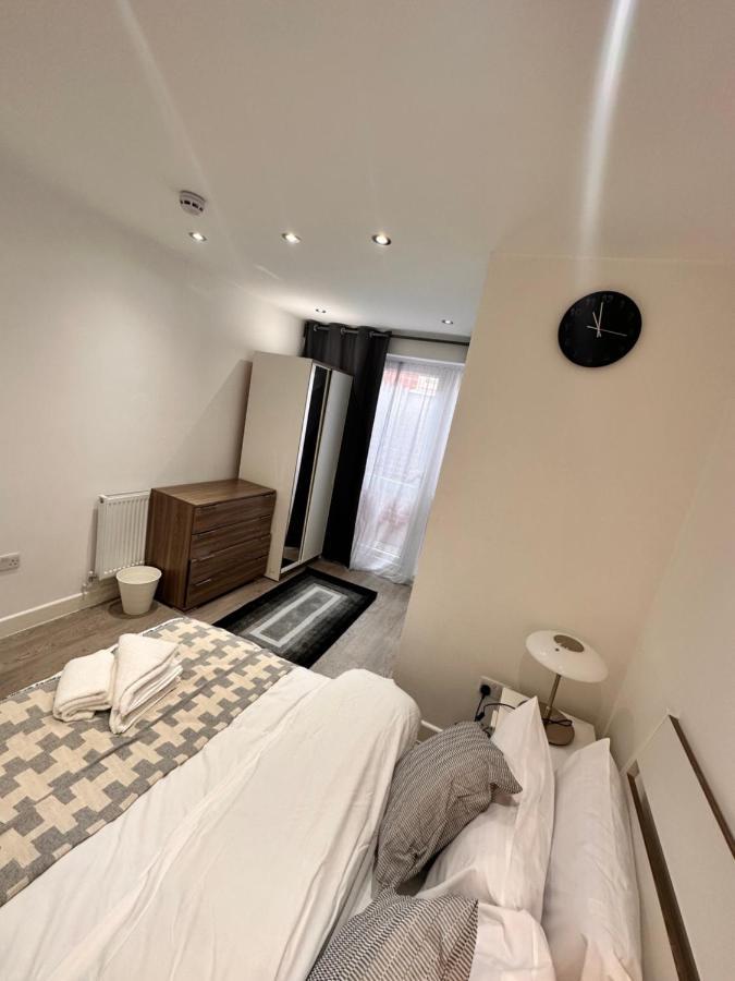 Gasthof Double And Single In Bromley By Bow